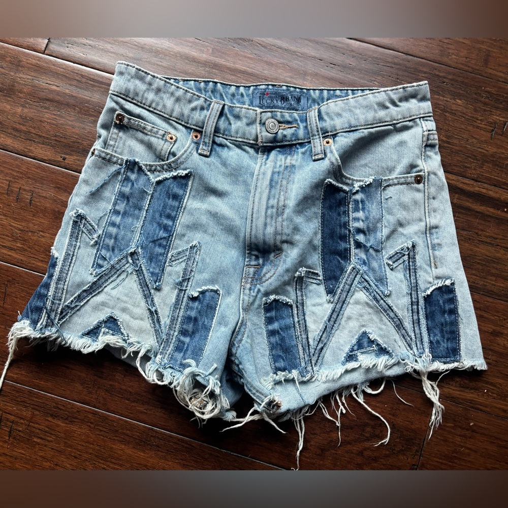 Lucky Brand Womens Denim Shorts Sz 4 W27 Lucky Pins Patchwork Accents Shorty